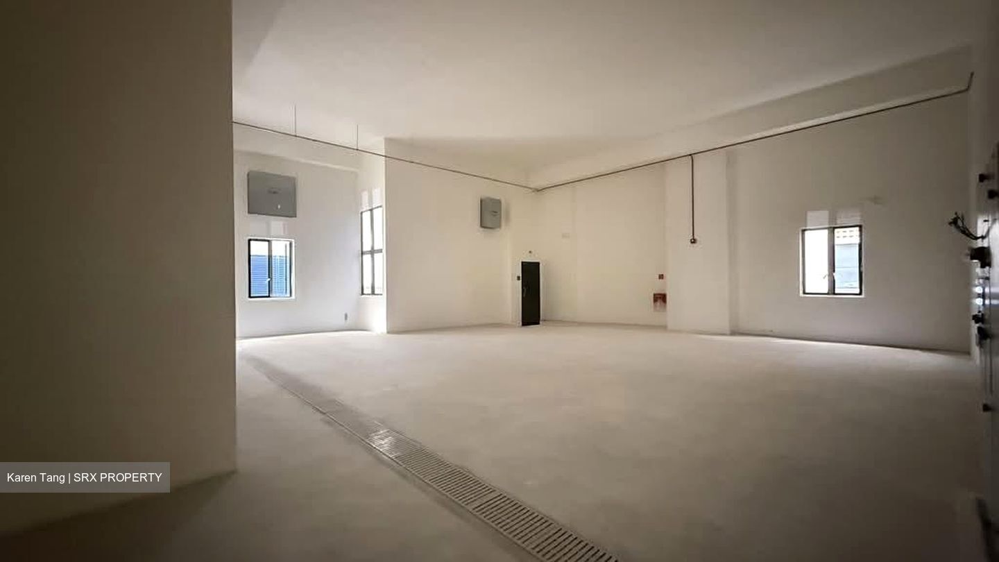 Soon Seng Building (D13), Factory #546336691